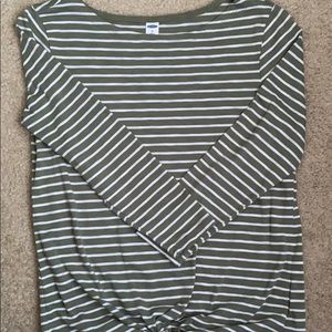 3/4 sleeved Old Navy Top